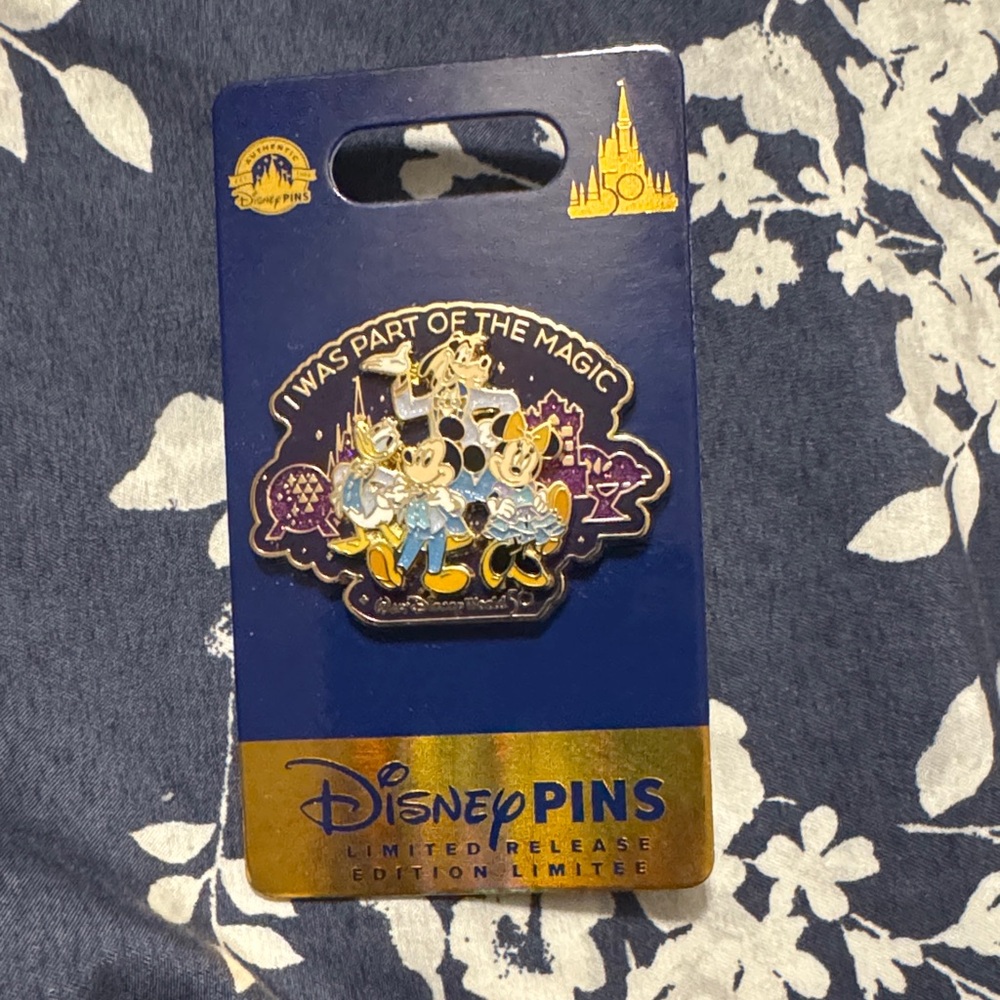Disney Limited Edition Pin - 50th anniversary, Mickey Mouse, Minnie Mouse pin